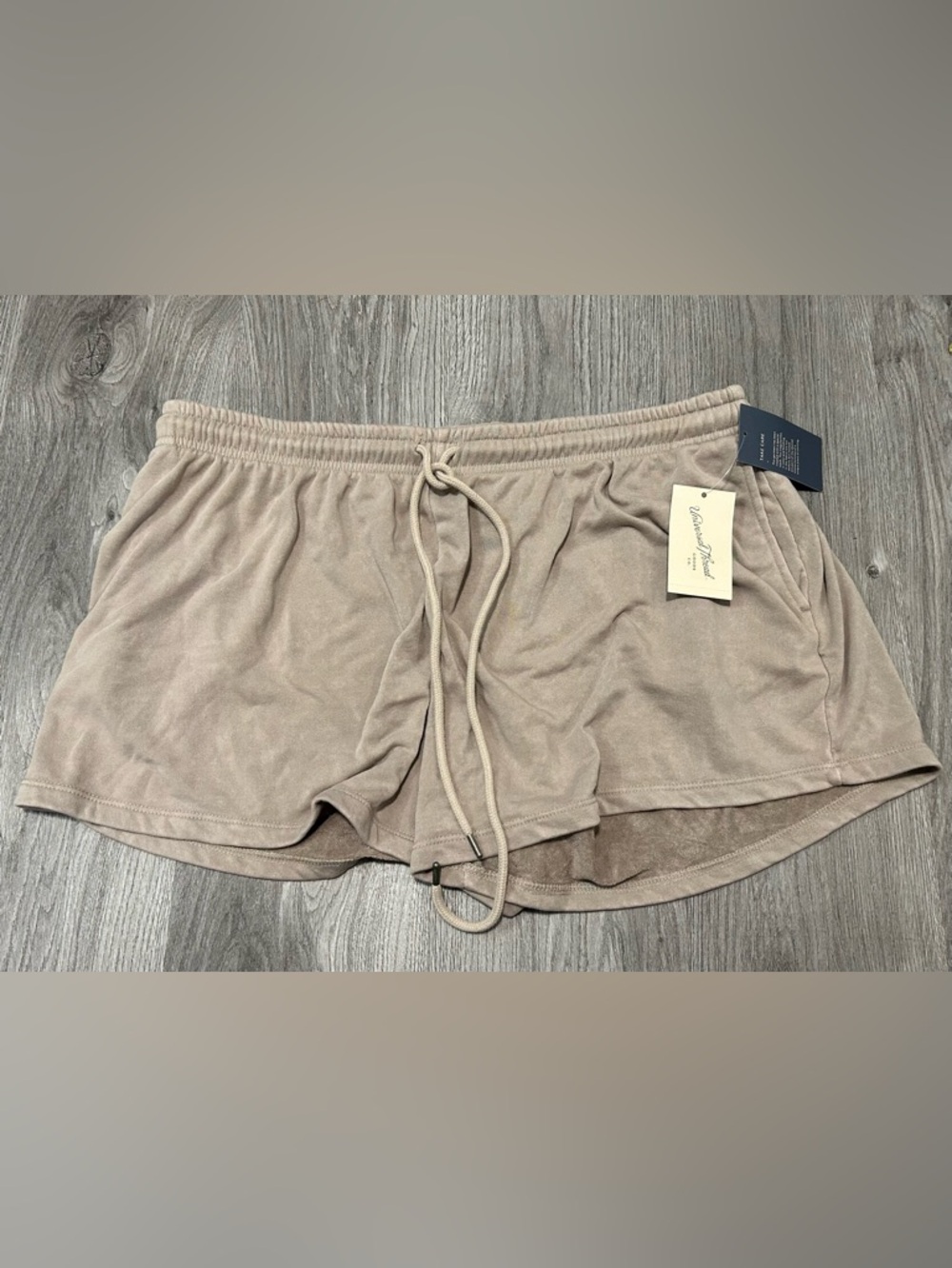 NWT XL ($6 BUNDLE ADD ON) Universal Thread Taupe Soft Drawstring Shorts
